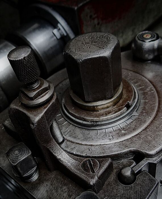 lathe-2987295